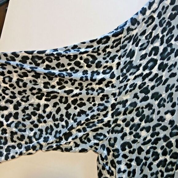 Zenana Leopard Cardigan XL, This is Boho Casual Modest and Retro. - Picture 3 of 7